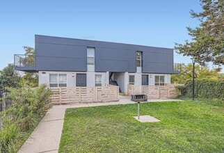 Heights on Huron in Northglenn, CO - Building Photo - Building Photo