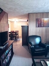 428 Tipton Rd in Tyrone, PA - Building Photo - Building Photo