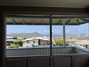 1412 Kaminaka Dr in Honolulu, HI - Building Photo - Building Photo