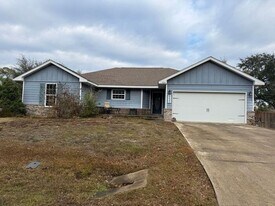 6640 Tidal Bay Dr in Milton, FL - Building Photo