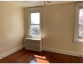 518 Winston Ave in Baltimore, MD - Building Photo - Building Photo