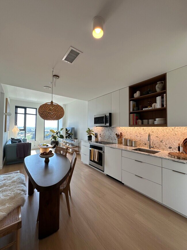property at 1930 Hi Line Dr