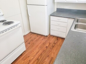 2123 Walton St in Petersburg, VA - Building Photo - Building Photo