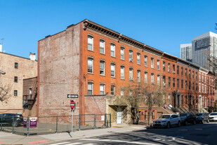 217 Warren St in Jersey City, NJ - Building Photo