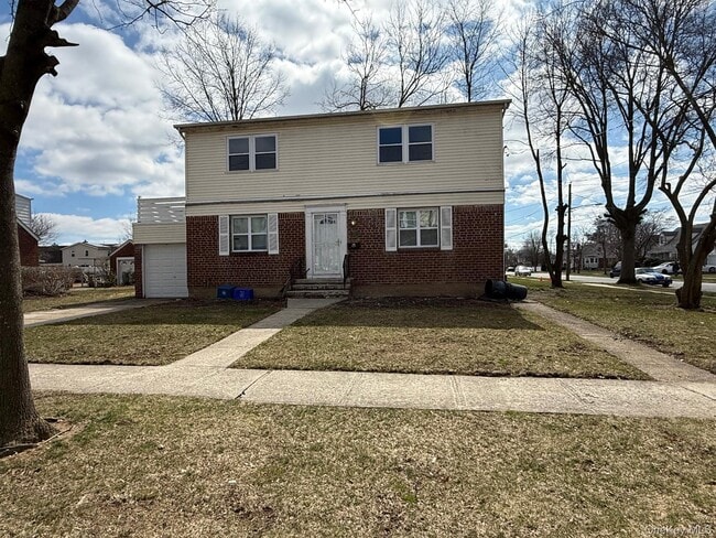 property at 54 Kane Ave