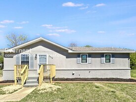 5014 Shubert Cove in Memphis, TN - Building Photo