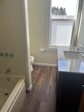 821 W 26th St, Unit 3 in Erie, PA - Building Photo - Building Photo