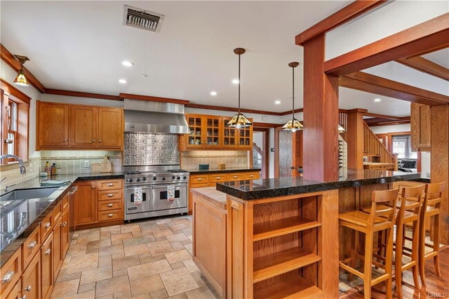 property at 345 N Alta Vista Ave
