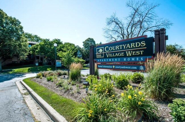 Courtyards Village West