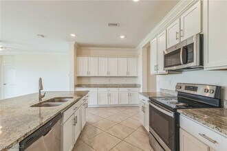 4318 Teaberry Ln in Ft. Myers, FL - Building Photo - Building Photo