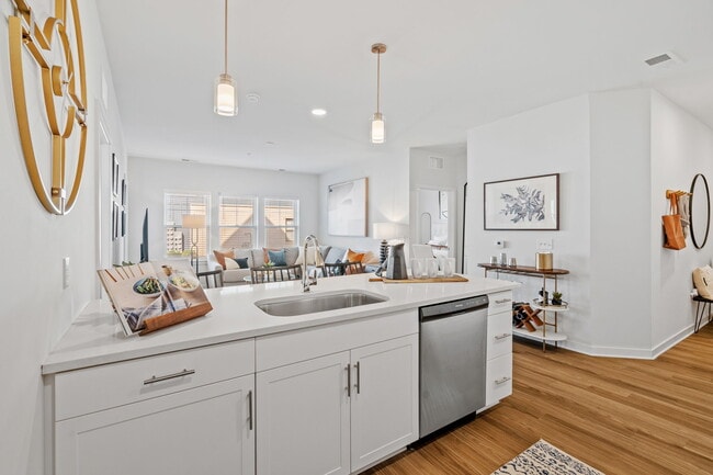 Elwood Apartment Homes