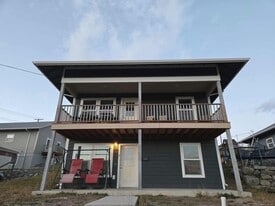 11 Mullin St in Butte, MT - Building Photo