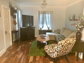 402 Jack St, Unit 2nd in Baltimore, MD - Building Photo - Building Photo