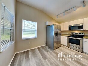 2118 Deerfield Dr in Lakeland, FL - Building Photo - Building Photo