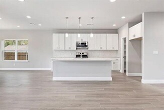 1415 Diceman Ave in Dallas, TX - Building Photo - Building Photo