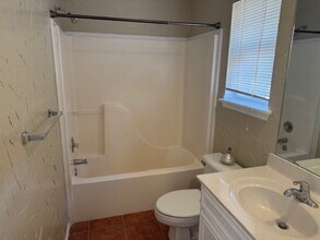 2516 26th St in Lubbock, TX - Building Photo - Building Photo