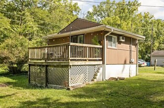 6721 Riverfront Ave, Unit Studio in Indianapolis, IN - Building Photo - Building Photo