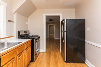 4153 N Whipple St, Unit 2 in Chicago, IL - Building Photo - Building Photo
