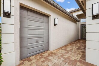 11765 SW Poseidon Way in Port St. Lucie, FL - Building Photo - Building Photo