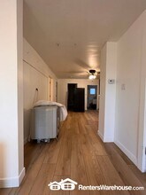 905 SE 9th St in Des Moines, IA - Building Photo - Building Photo
