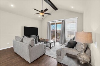 442 SW Glover St in Bentonville, AR - Building Photo - Building Photo