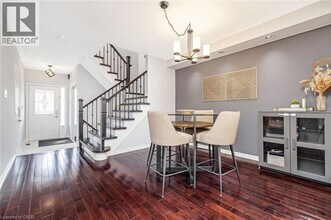 1617 Cartwright Crescent in Milton, ON - Building Photo - Building Photo