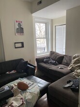 227 Roxbury St, Unit 3 in Boston, MA - Building Photo - Building Photo