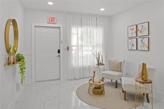 1310 SW 76th Ave in Miami, FL - Building Photo - Building Photo