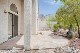 5988 N Misty Ridge Dr in Tucson, AZ - Building Photo - Building Photo