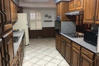 3206 McCollum St in Irving, TX - Building Photo - Building Photo