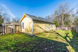 1805 N 23rd St in Waco, TX - Building Photo - Building Photo