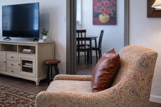 101 Algoma Blvd in Oshkosh, WI - Building Photo - Building Photo