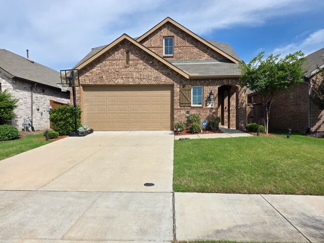 property at 3915 Spencer Ln