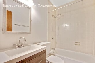 35 South St in Lockport, NY - Building Photo - Building Photo