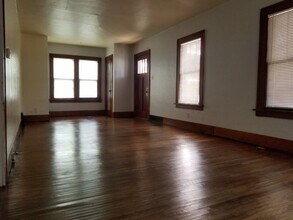 119 Mohawk St in Waterloo, IA - Building Photo - Building Photo