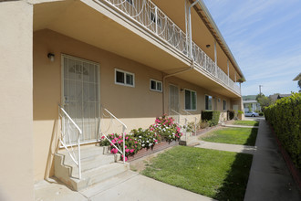 6007 Milton Ave in Whittier, CA - Building Photo - Building Photo