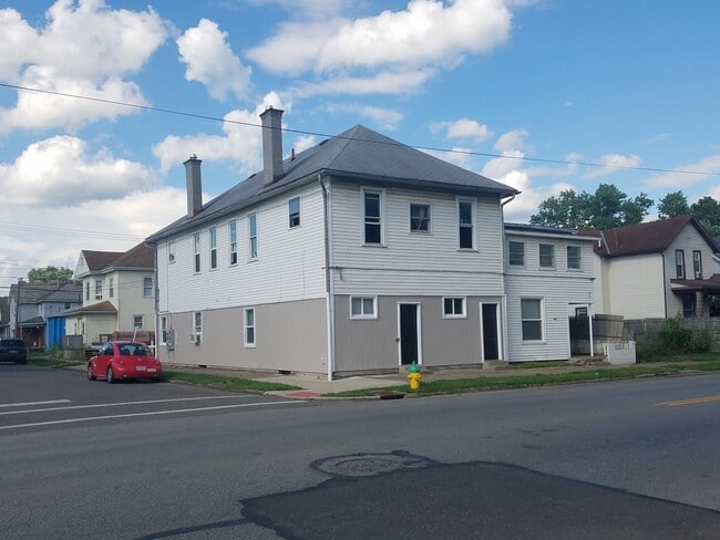 444 E Main St, Unit 444 APT