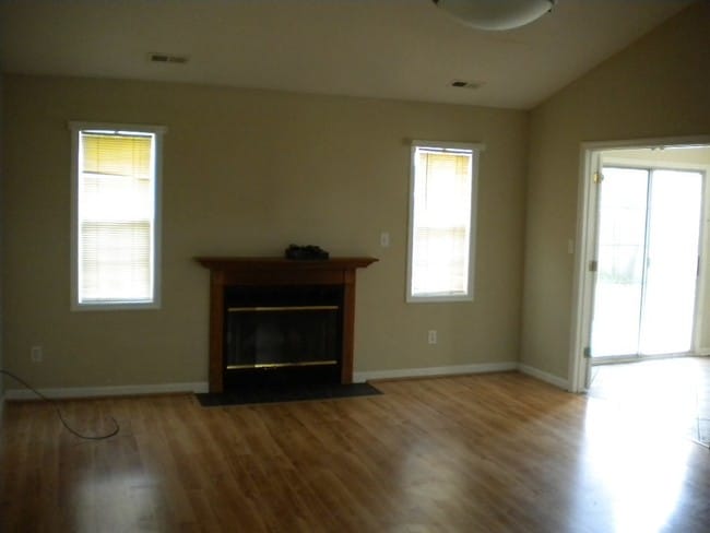 267 Parnell Rd in Hubert, NC - Building Photo - Building Photo
