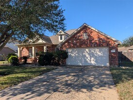 18627 Summercliff Ln in Tomball, TX - Building Photo