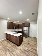 4008 La Vista Ave, Unit 1 in McAllen, TX - Building Photo - Building Photo