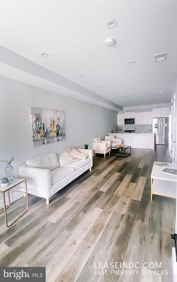 1264 Holbrook Terrace NE in Washington, DC - Building Photo - Building Photo
