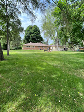 12525 W Joliet Cir in New Berlin, WI - Building Photo - Building Photo