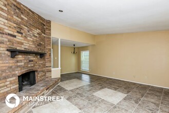 501 Via Altos in Mesquite, TX - Building Photo - Building Photo