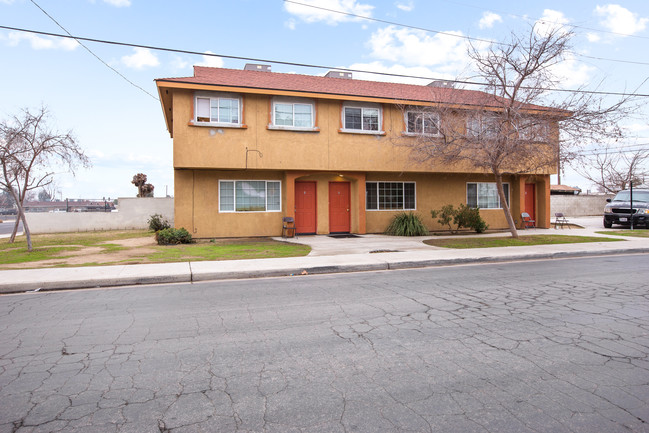 730 S Haley Street in Bakersfield, CA - Building Photo - Other