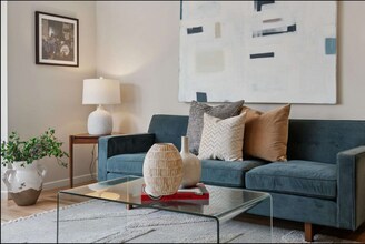1250 Clay St, Unit 301 in San Francisco, CA - Building Photo - Building Photo
