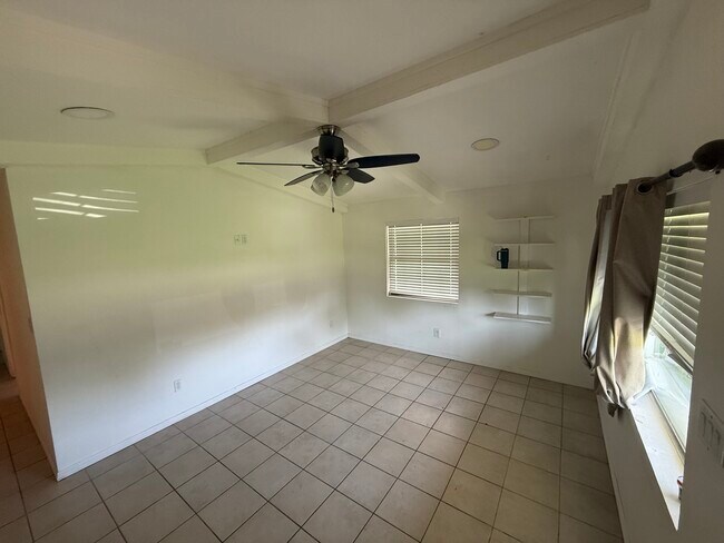 1014 Loma Linda in Alamo, TX - Building Photo - Building Photo