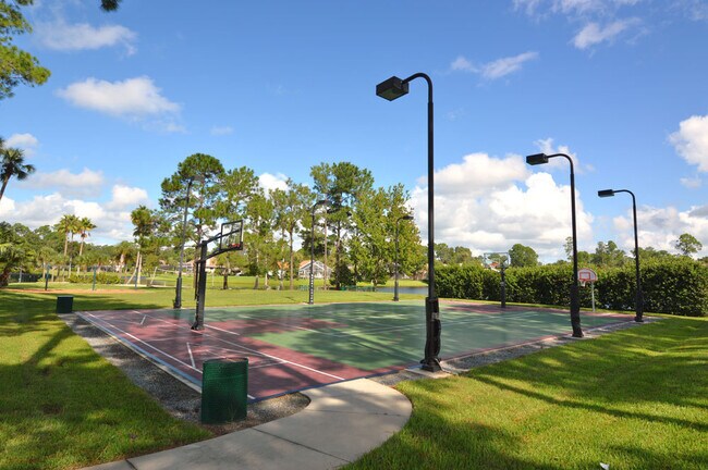 630 Broadoak Loop in Sanford, FL - Building Photo - Building Photo