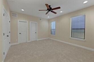 1137-15th 1/2 W 15th 1/2 St in Houston, TX - Building Photo - Building Photo