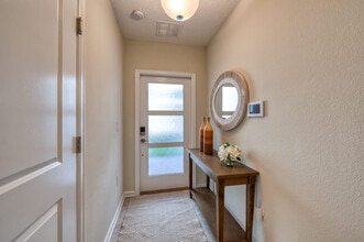 851 Ocean Course Ave in Kissimmee, FL - Foto de edificio - Building Photo