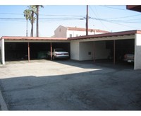 216-220 S Olive Ave in Alhambra, CA - Foto de edificio - Building Photo